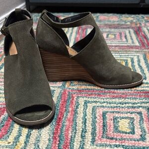 Lucky Brand Olive Green Suede Mules